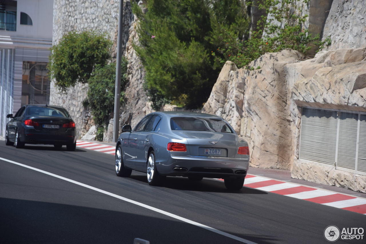 Bentley Flying Spur V8