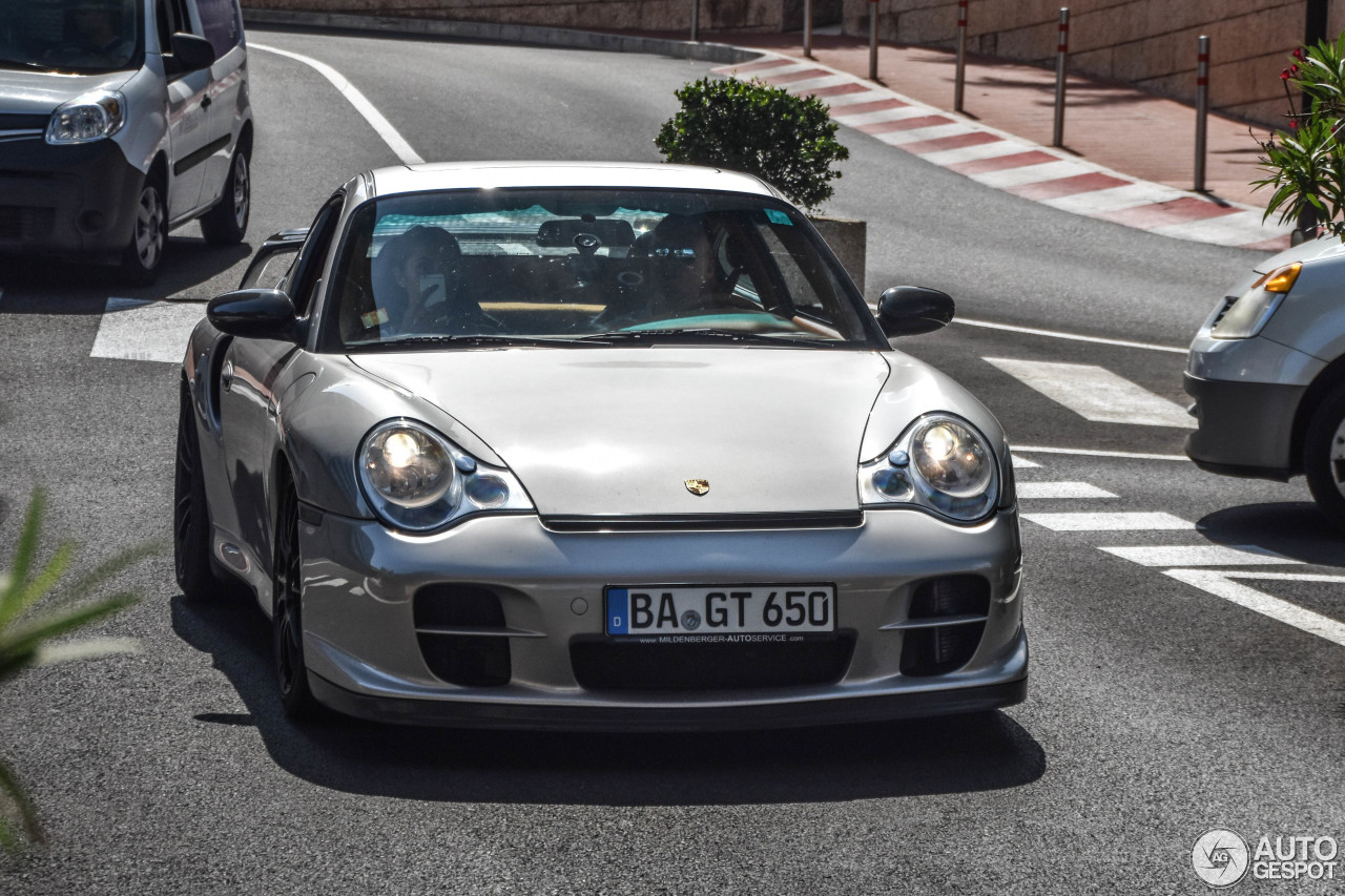 Porsche 996 GT2
