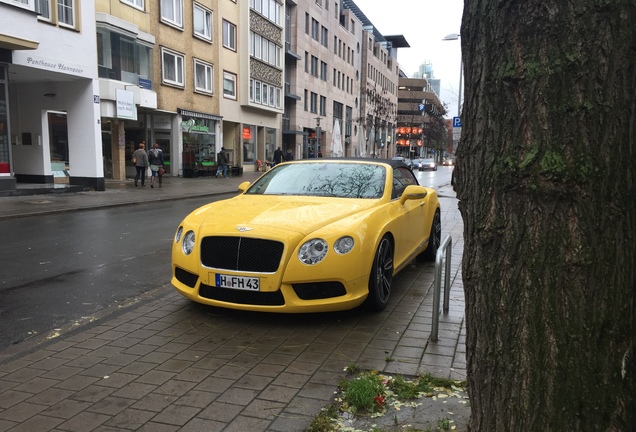 Bentley Continental GTC V8