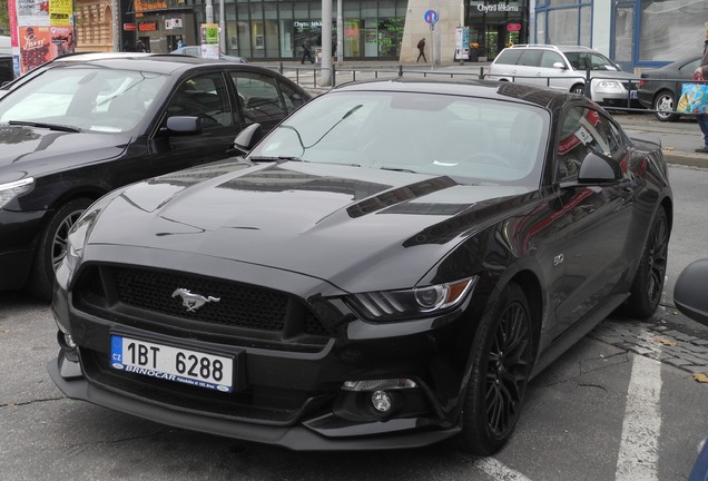 Ford Mustang GT 2015