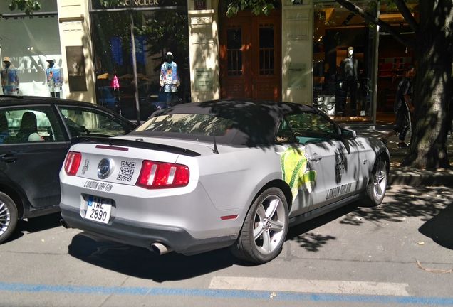 Ford Mustang GT Convertible 2010