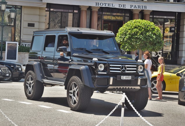 Mercedes-Benz G 500 4X4²