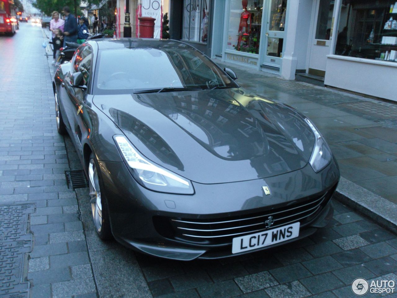 Ferrari GTC4Lusso