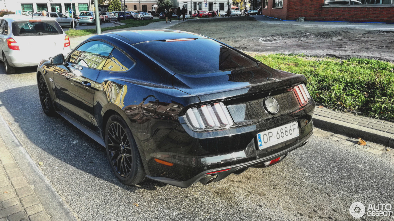 Ford Mustang GT 2015