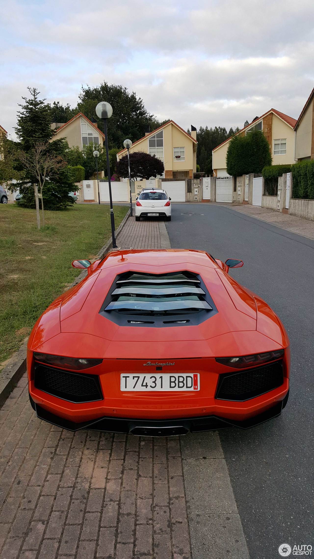 Lamborghini Aventador LP700-4