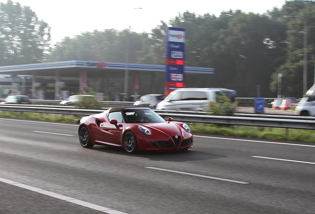 Alfa Romeo 4C Spider