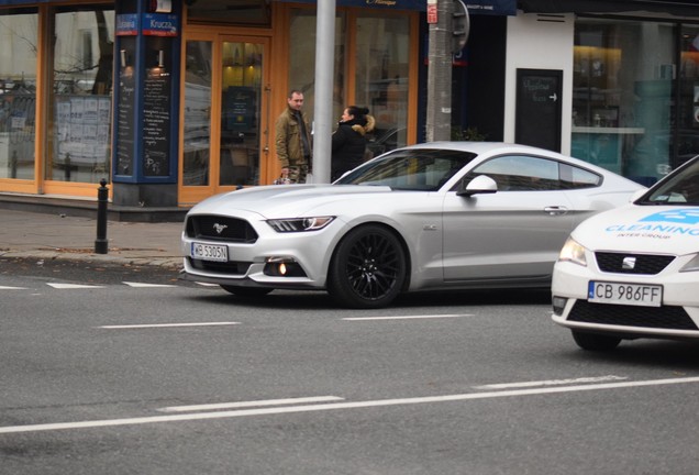 Ford Mustang GT 2015