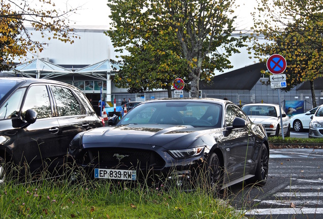 Ford Mustang GT 2015