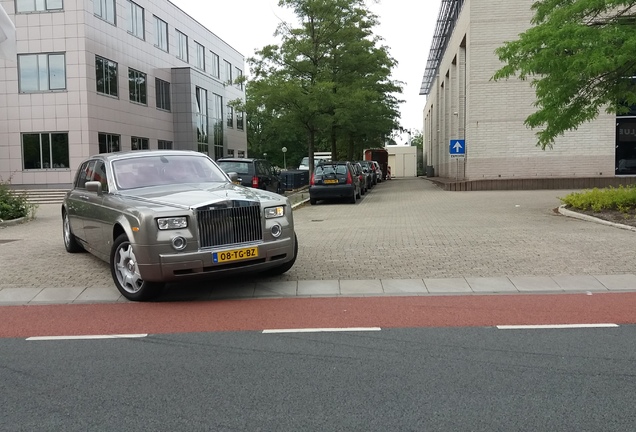 Rolls-Royce Phantom EWB