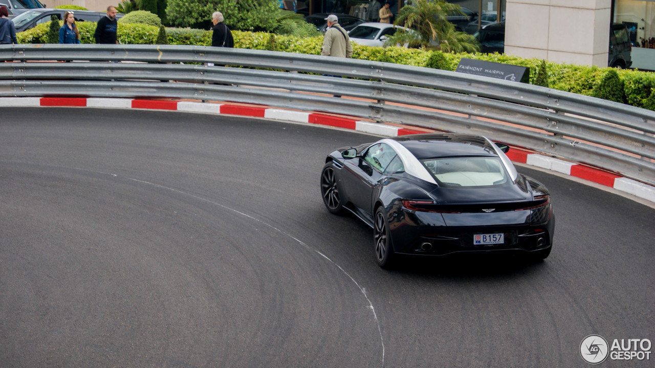 Aston Martin DB11