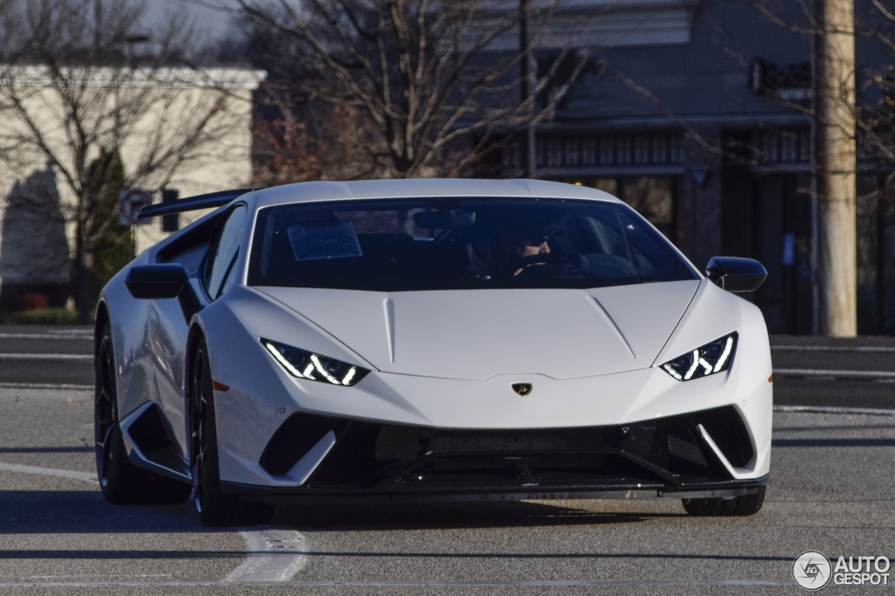 Lamborghini Huracán LP640-4 Performante