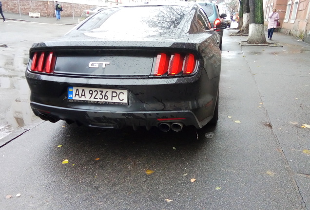 Ford Mustang GT 2015