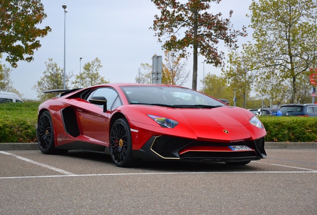 Lamborghini Aventador LP750-4 SuperVeloce