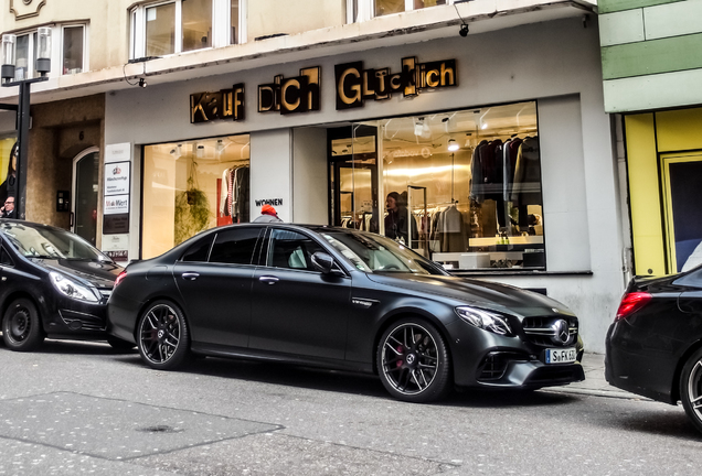 Mercedes-AMG E 63 S W213