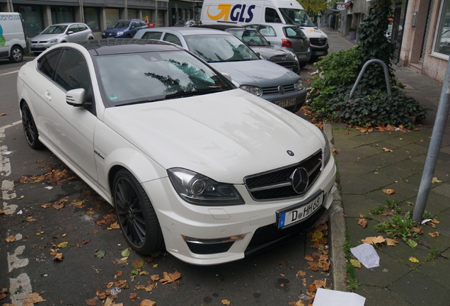 Mercedes-Benz C 63 AMG Coupé