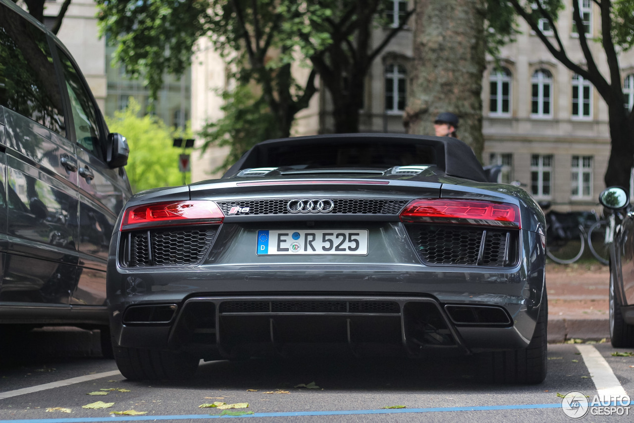 Audi R8 V10 Spyder 2016