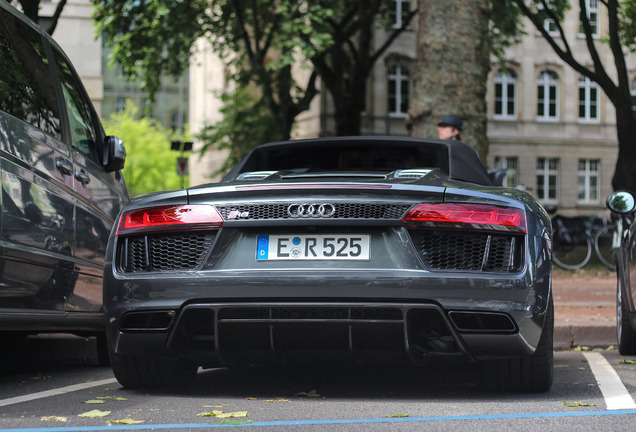 Audi R8 V10 Spyder 2016