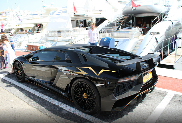 Lamborghini Aventador LP750-4 SuperVeloce Roadster