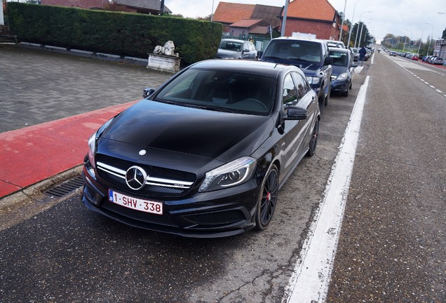 Mercedes-Benz A 45 AMG