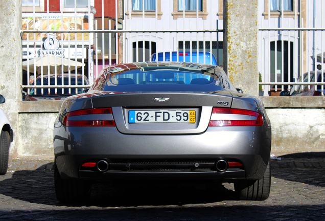 Aston Martin DB9