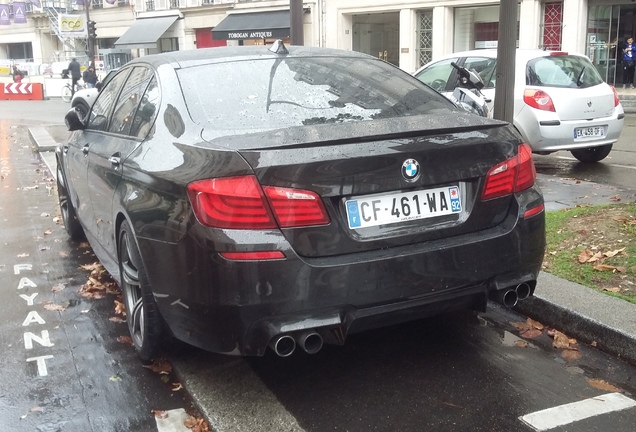 BMW M5 F10 2011