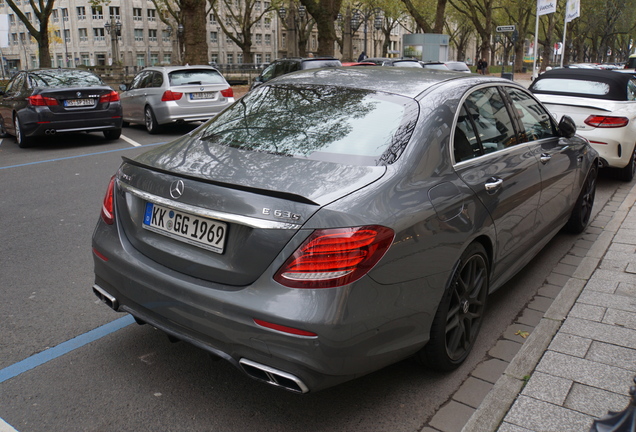 Mercedes-AMG E 63 S W213