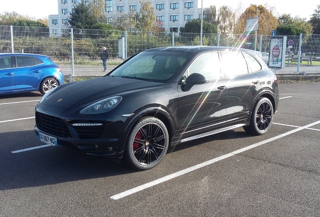 Porsche 958 Cayenne GTS