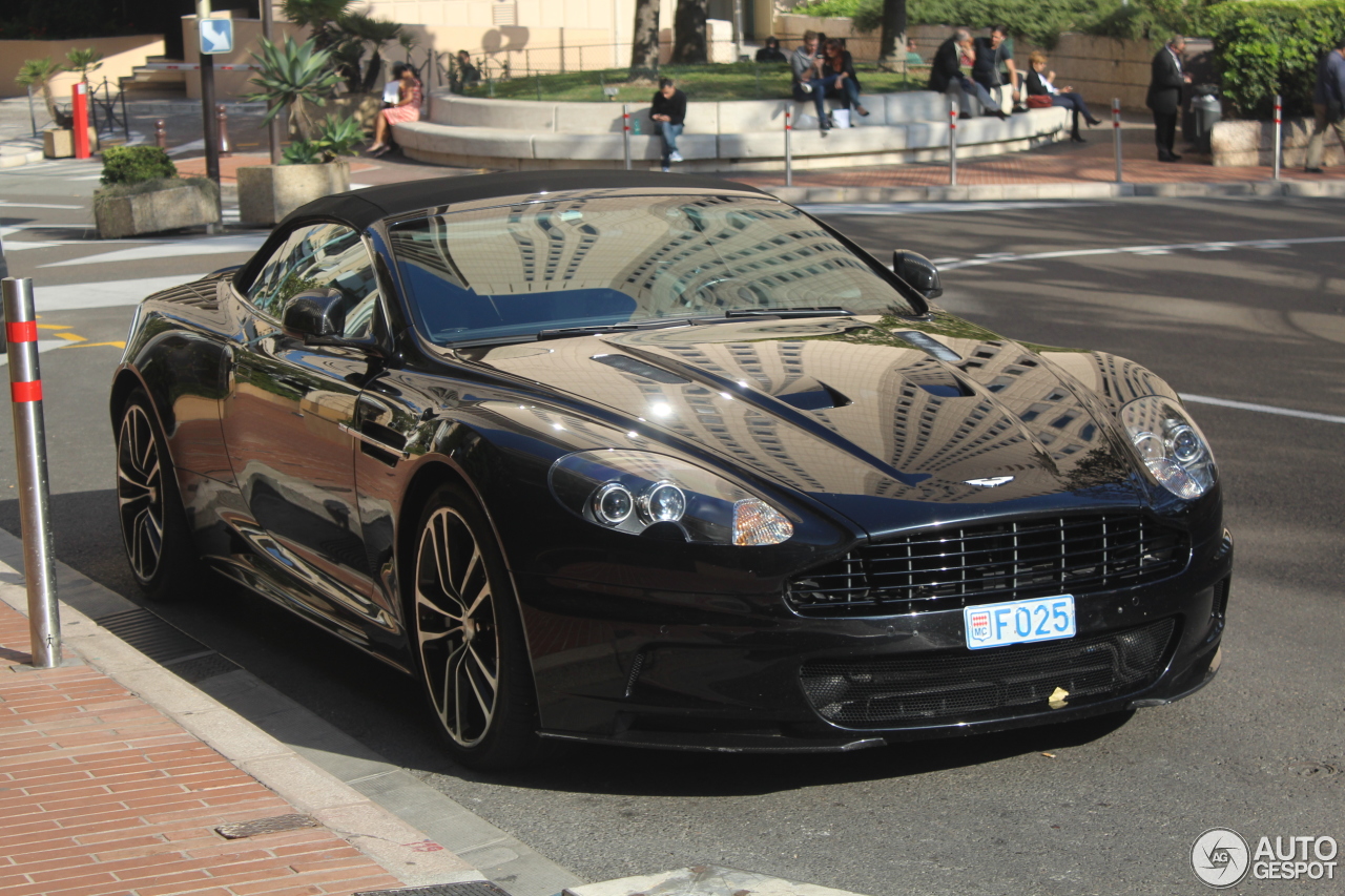 Aston Martin DBS Volante Carbon Black Edition