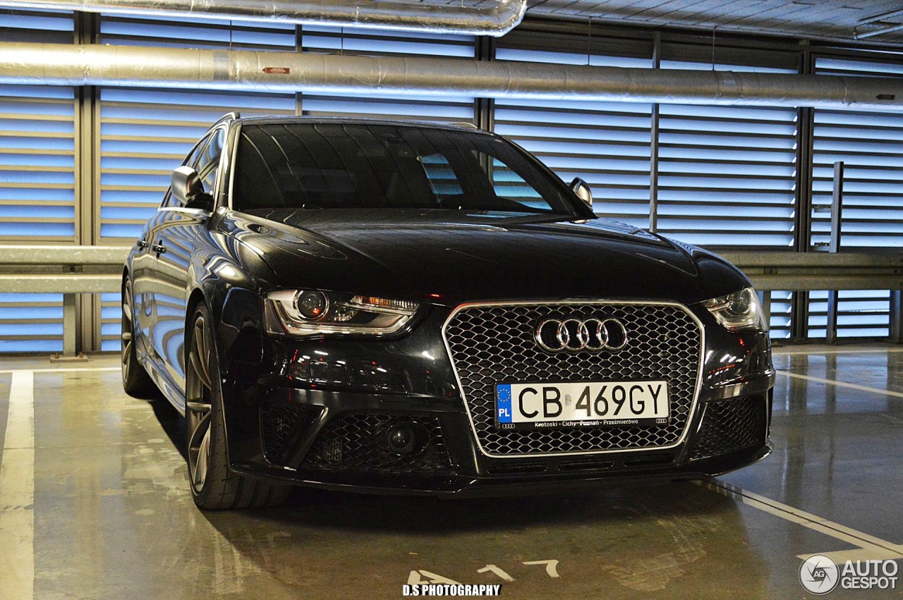 Audi RS4 Avant B8