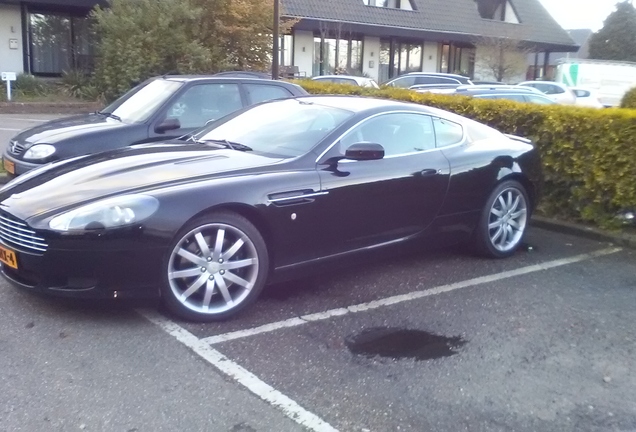 Aston Martin DB9