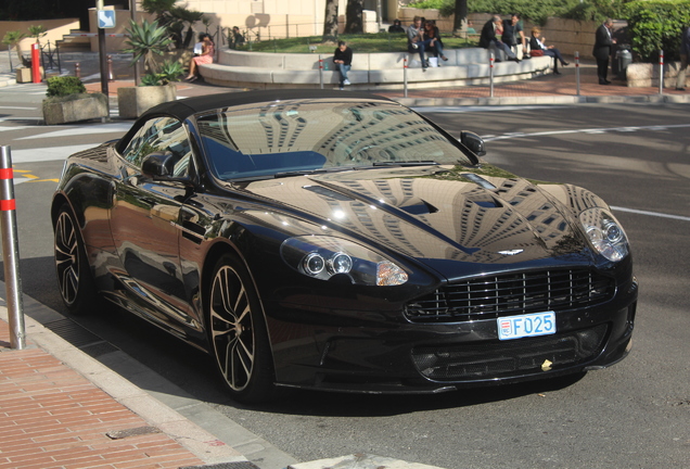 Aston Martin DBS Volante Carbon Black Edition