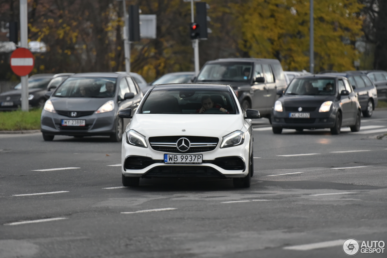 Mercedes-AMG A 45 W176 2015