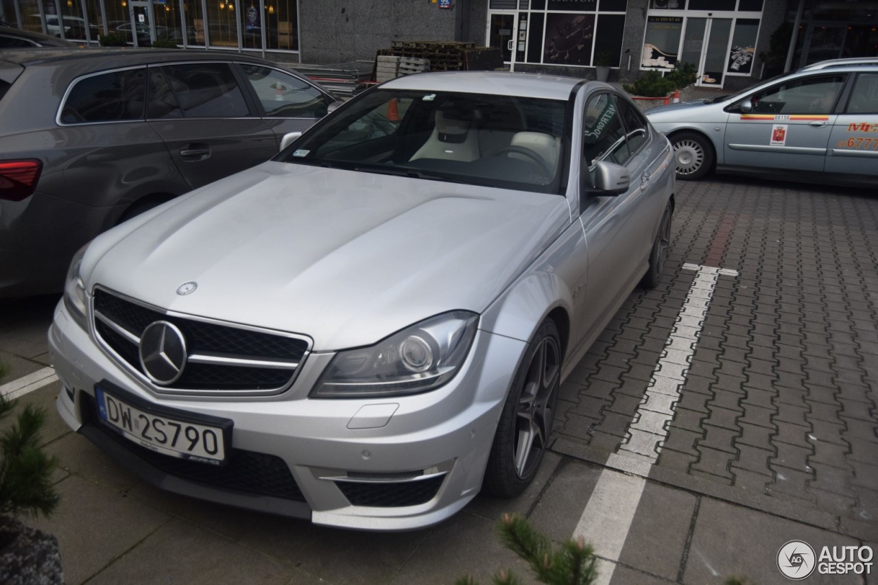 Mercedes-Benz C 63 AMG Coupé