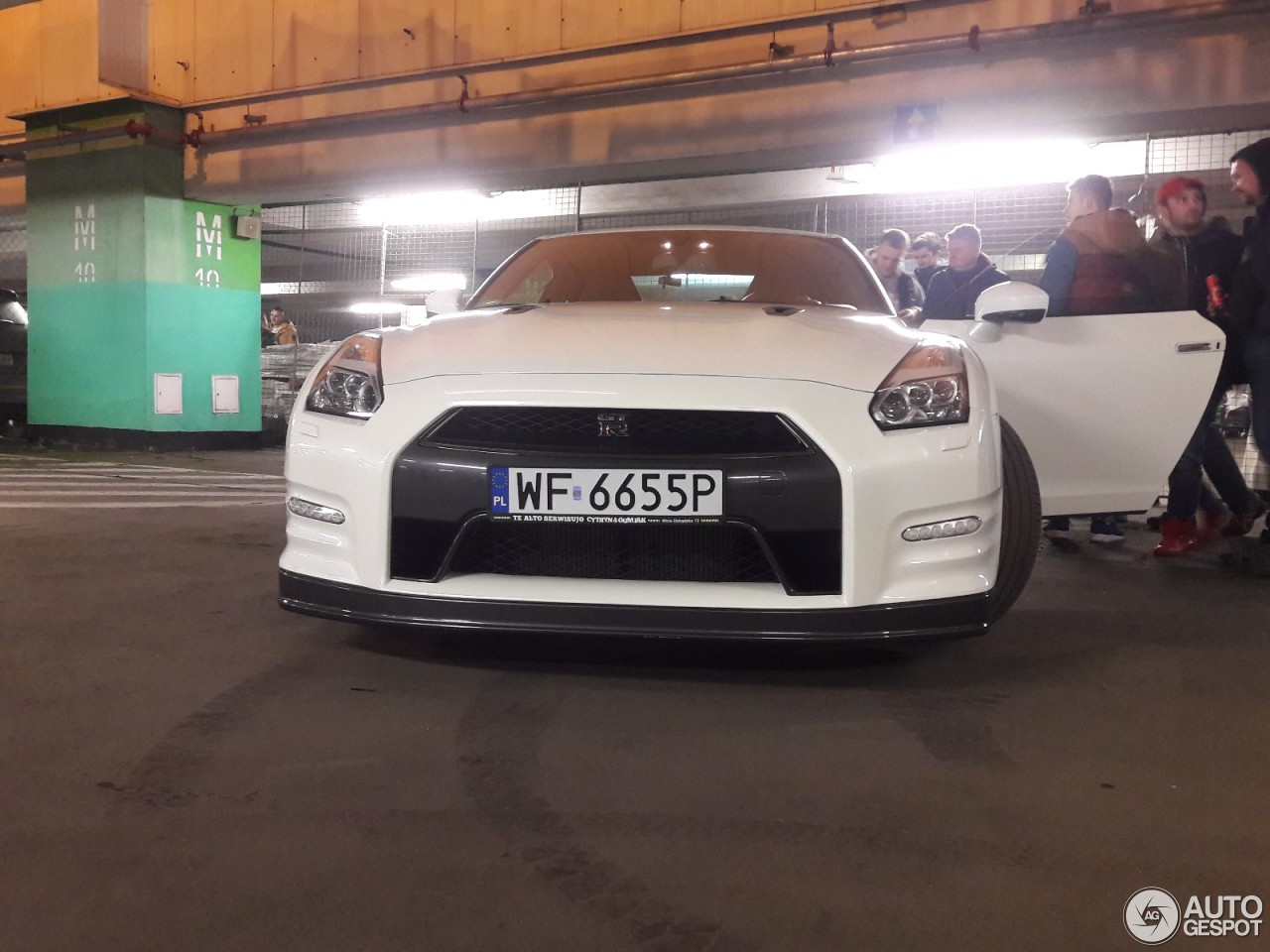 Nissan GT-R 2014