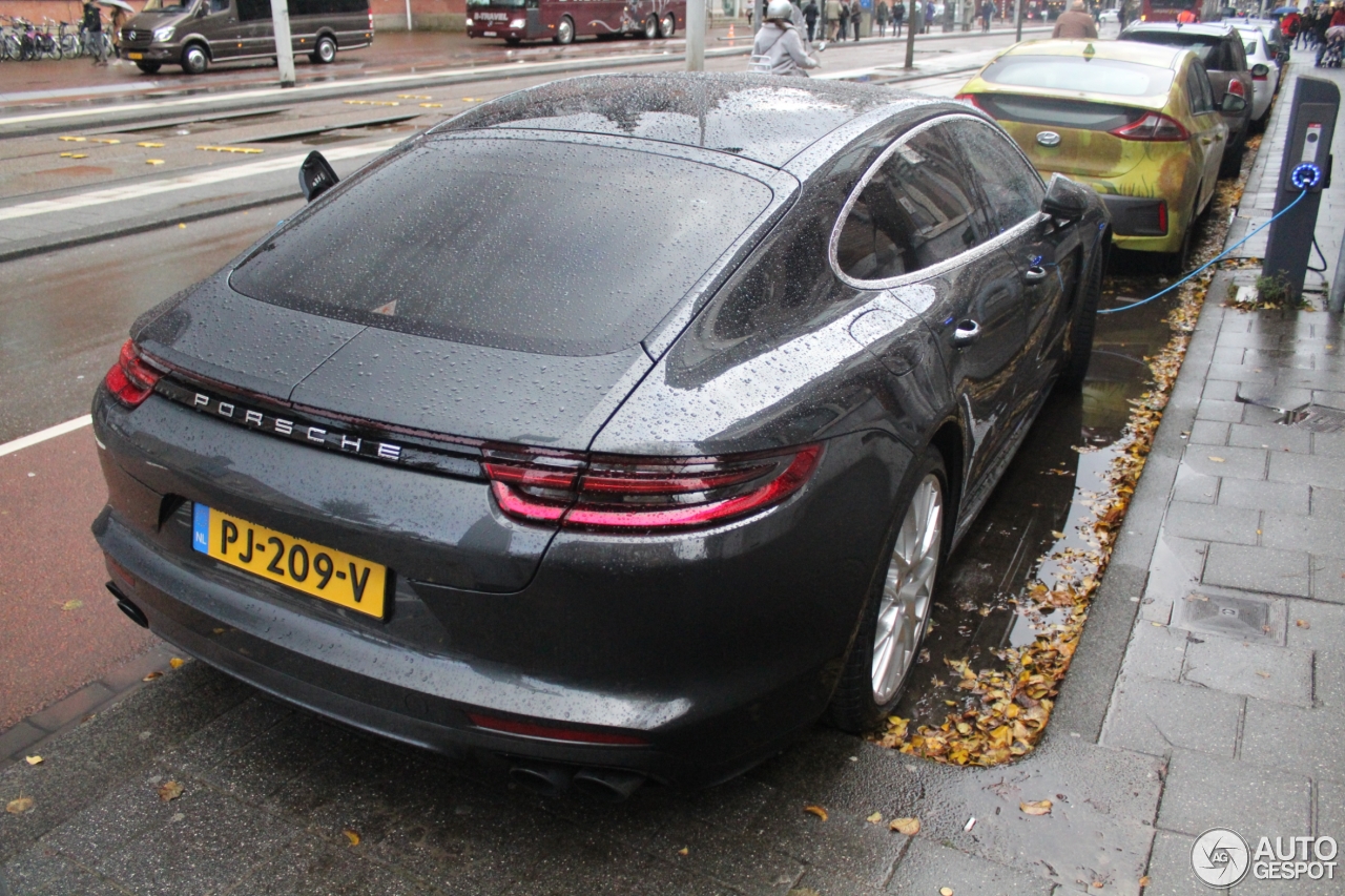 Porsche 971 Panamera Turbo S E-Hybrid