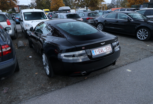 Aston Martin Virage 2011