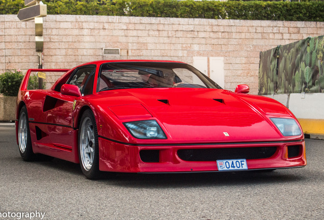 Ferrari F40