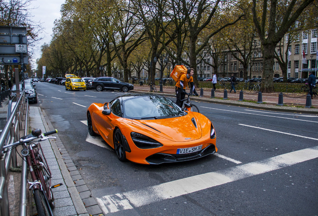 McLaren 720S