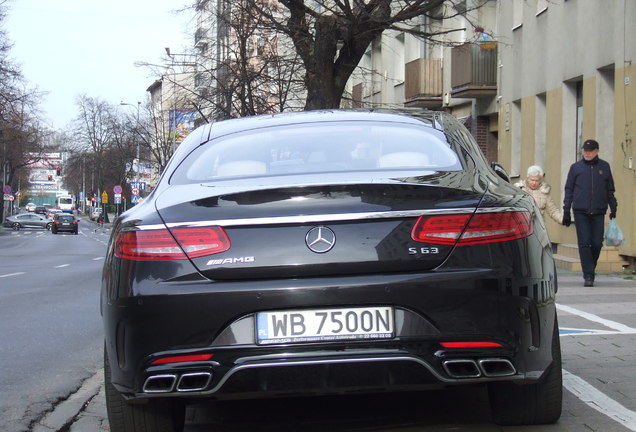 Mercedes-AMG S 63 Coupé C217