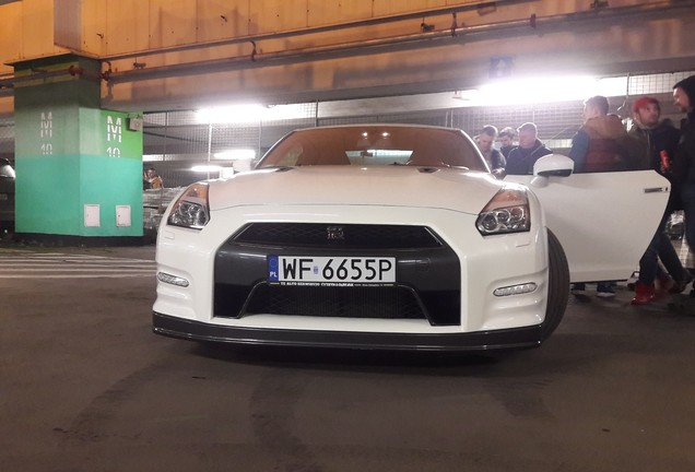 Nissan GT-R 2014