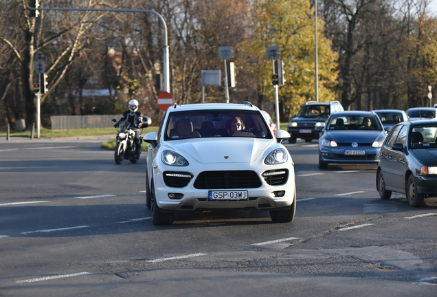 Porsche 958 Cayenne GTS