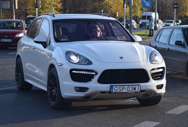 Porsche 958 Cayenne GTS