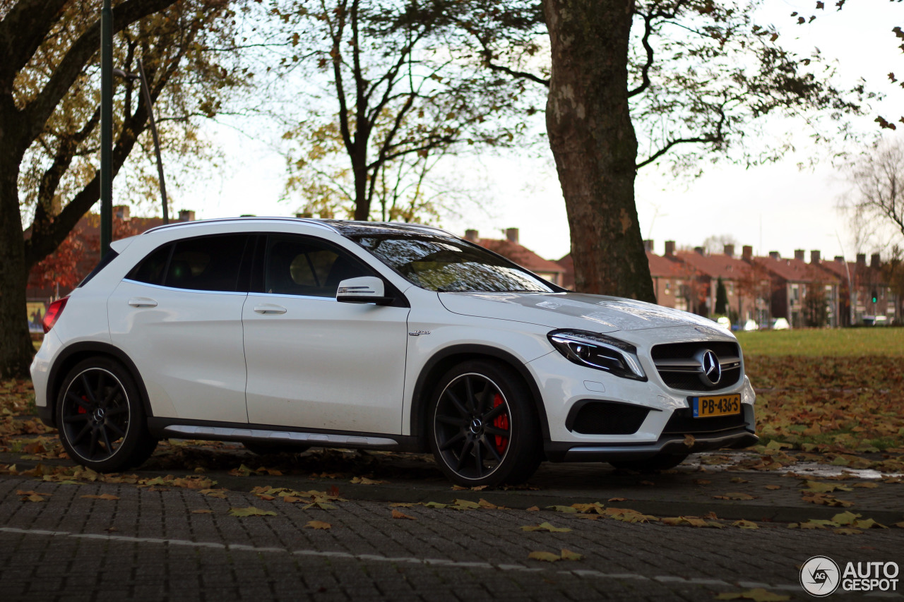 Mercedes-Benz GLA 45 AMG X156