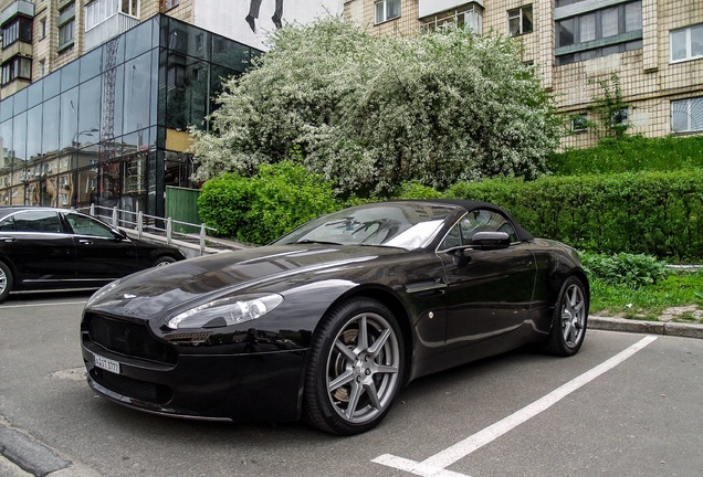 Aston Martin V8 Vantage Roadster