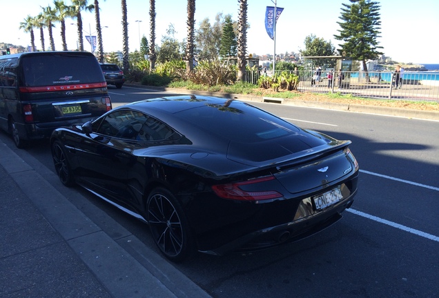 Aston Martin Vanquish 2013