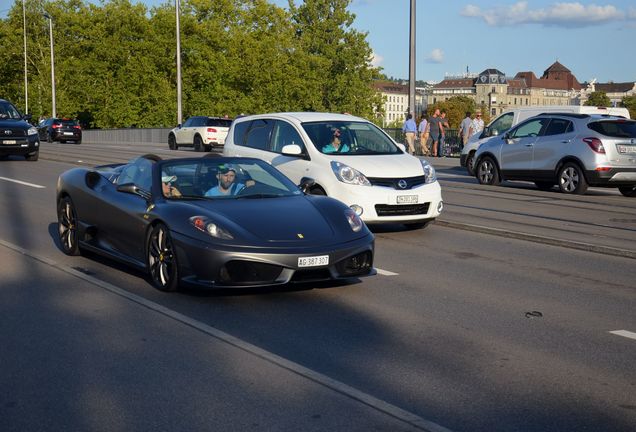 Ferrari Scuderia Spider 16M