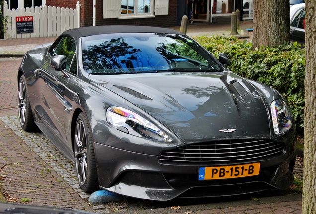 Aston Martin Vanquish Volante