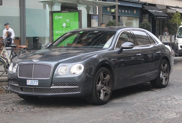 Bentley Flying Spur W12