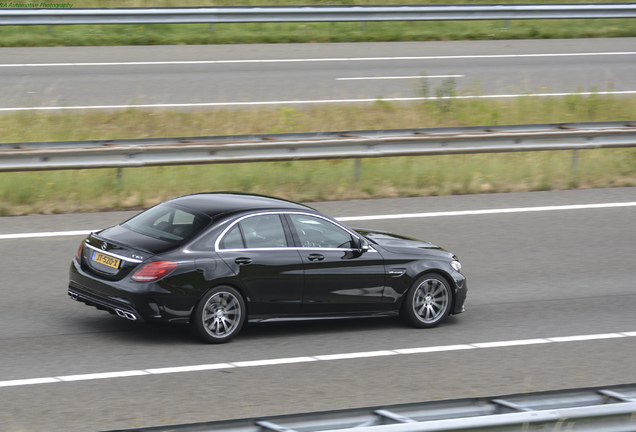 Mercedes-AMG C 63 W205