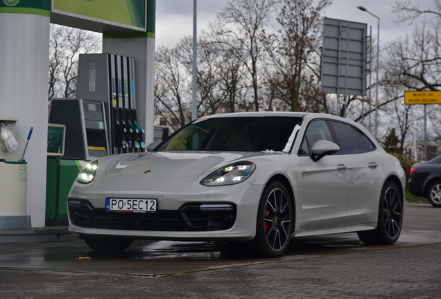 Porsche 971 Panamera Turbo Sport Turismo